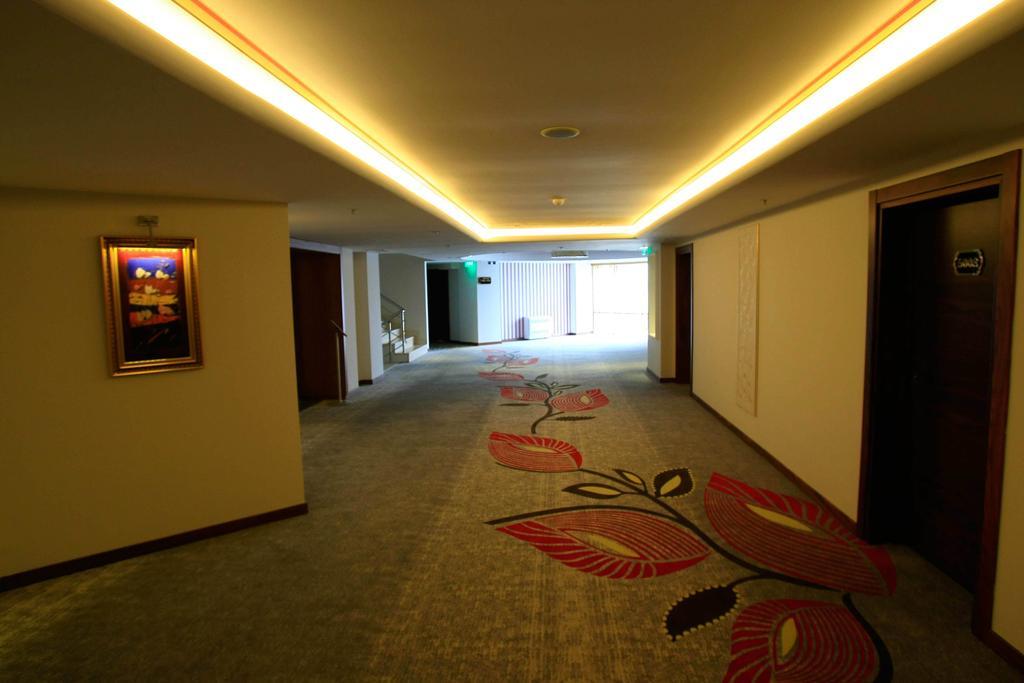 Sky Tower Hotel Akcakoca Convention & Spa Center ภายนอก รูปภาพ